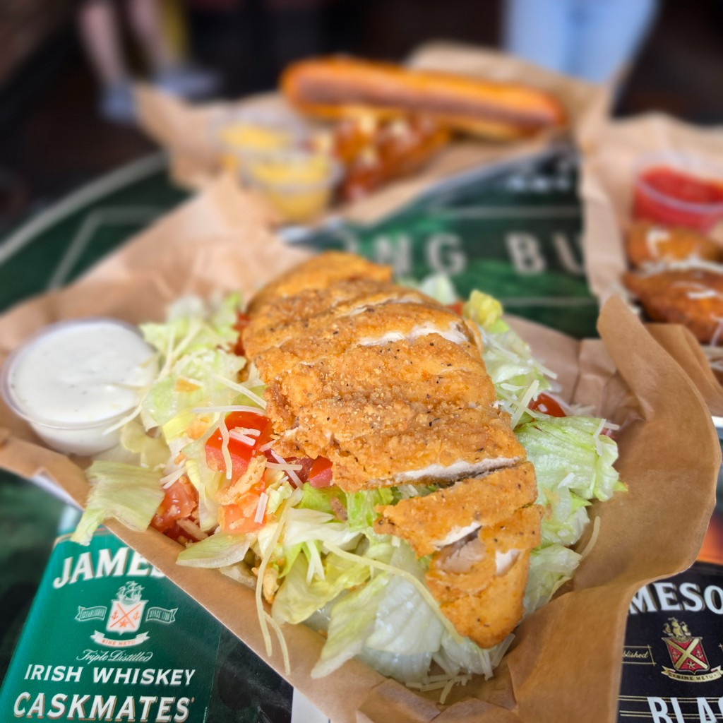 Breaded chicken salad